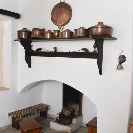 Glezos Feriehus Apérathos
